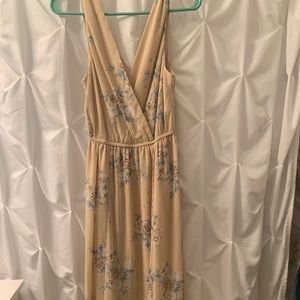 Flowy nude dress